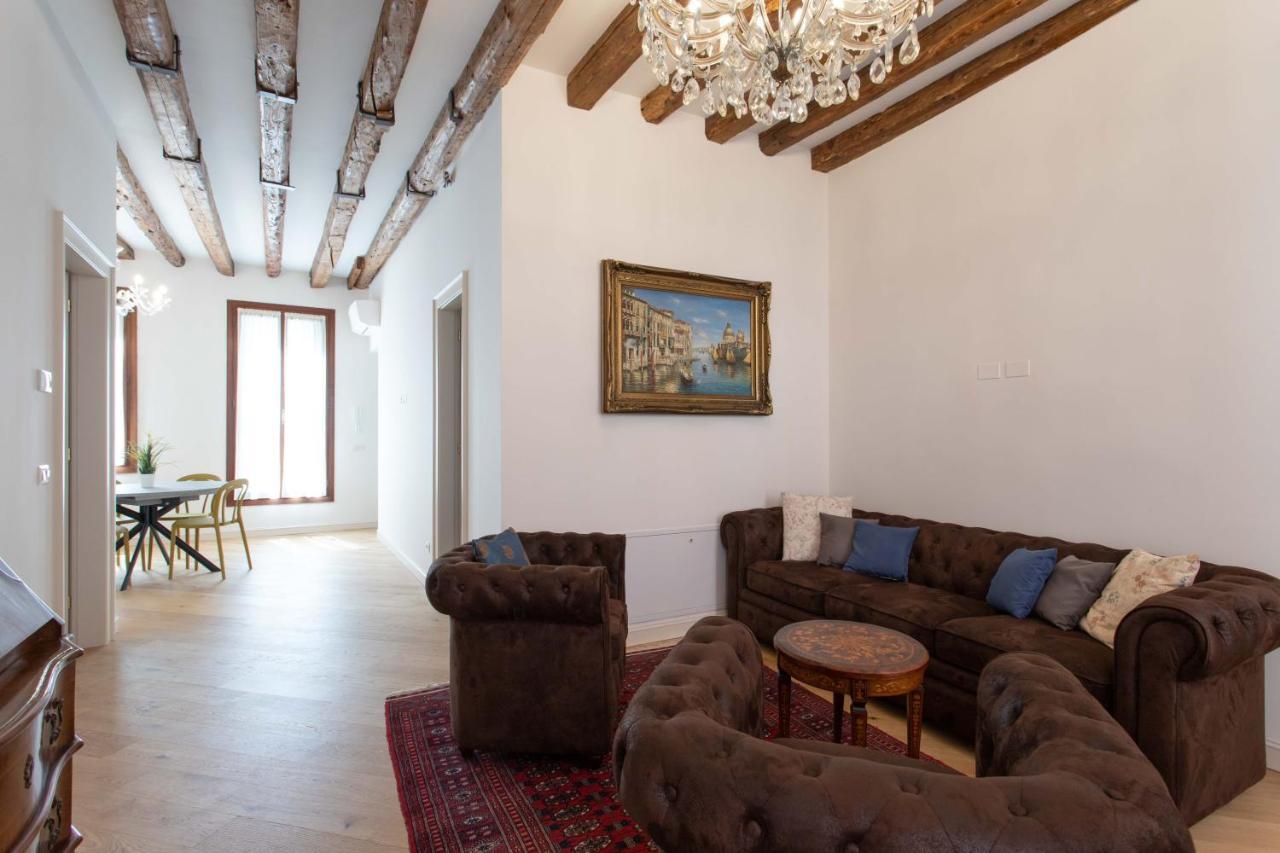 Ca Del Glicine - Charming Apartment On The Canal Venice Luaran gambar