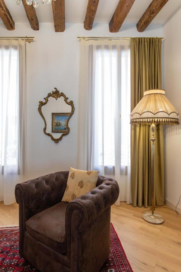 Ca Del Glicine - Charming Apartment On The Canal Venice Luaran gambar