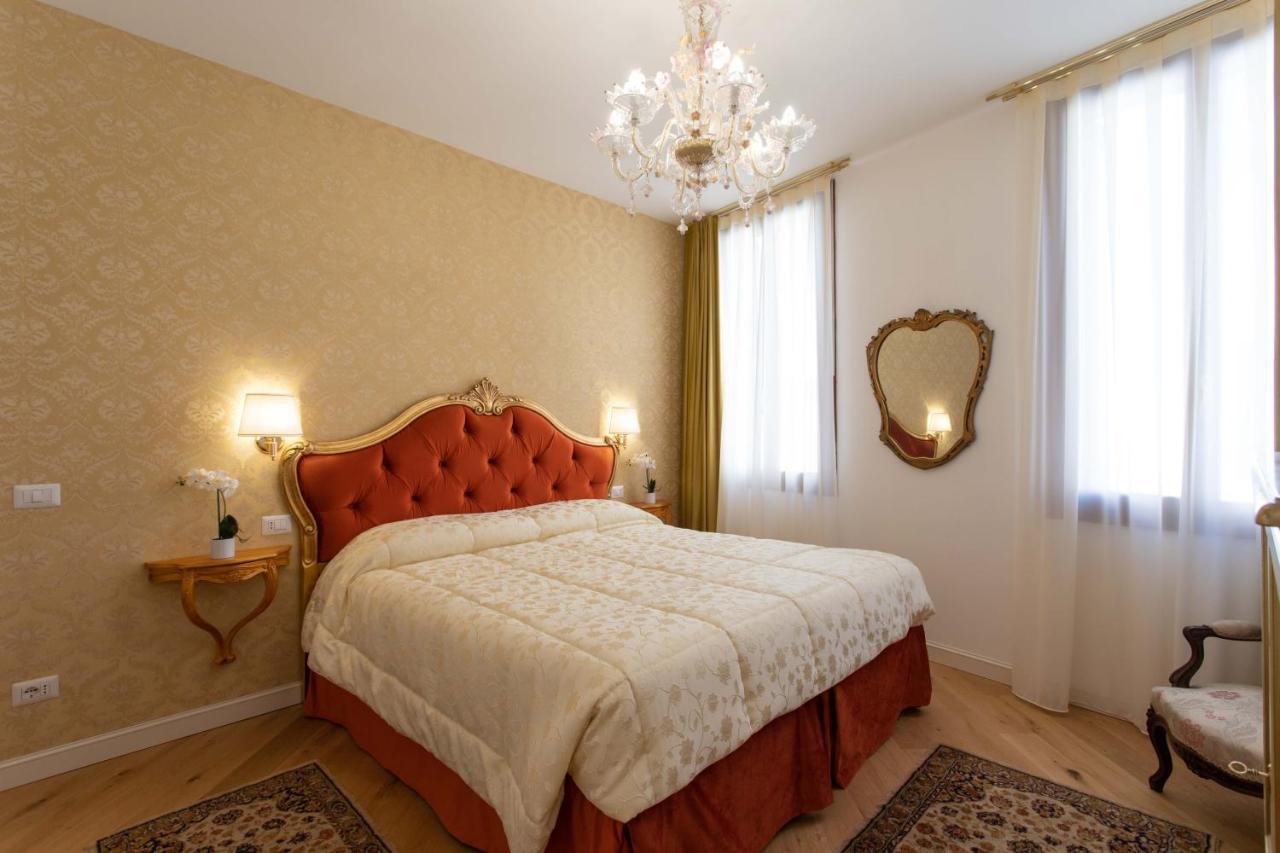 Ca Del Glicine - Charming Apartment On The Canal Venice Luaran gambar